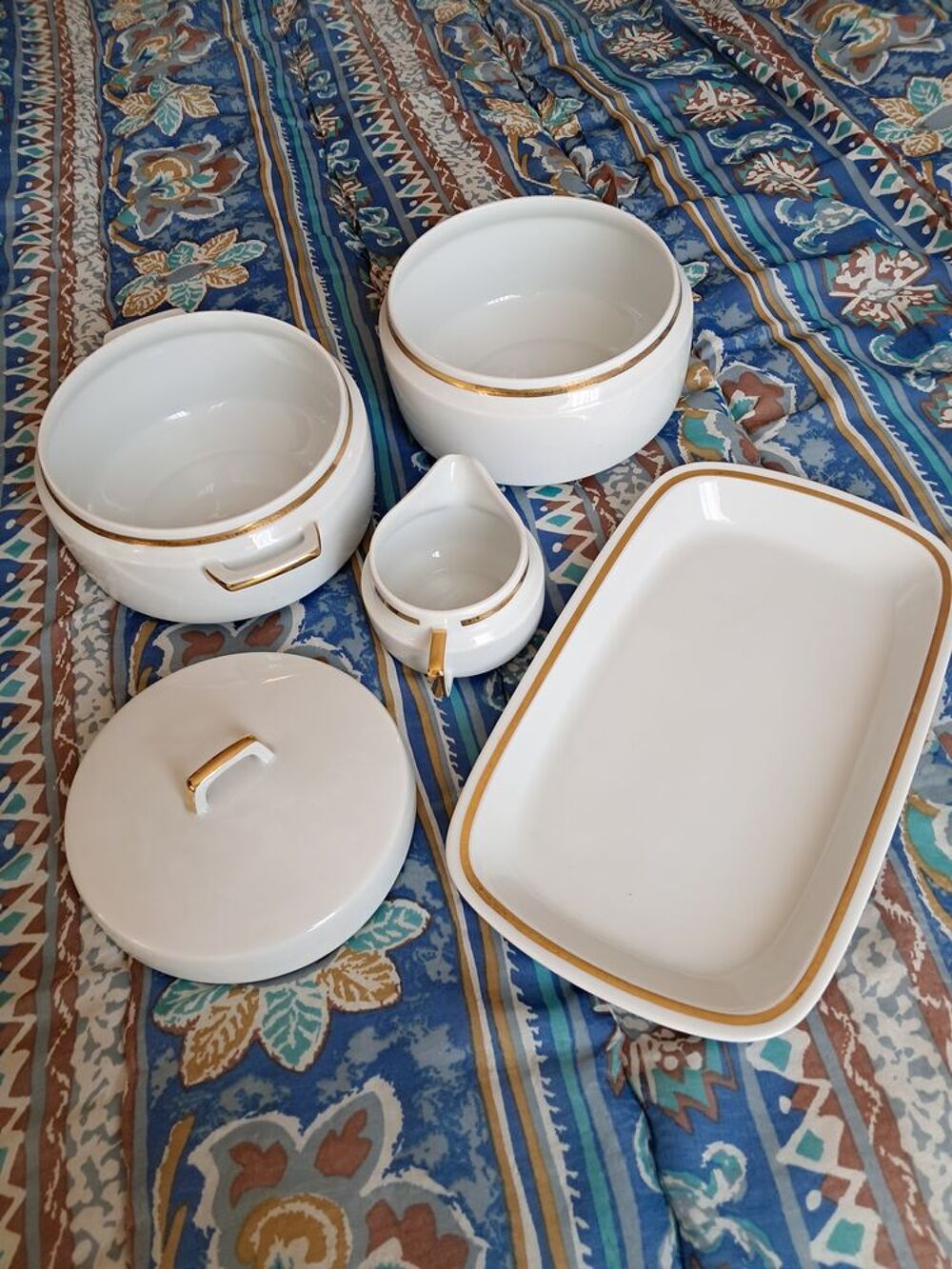 Service de table en porcelaine de sologne mod&egrave;le Lamotte 1 Décoration
