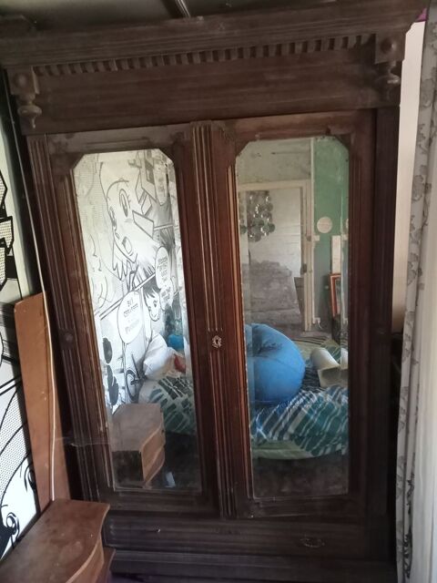 Armoire avec miroirs 20 Saint-Georges-Blancaneix (24)