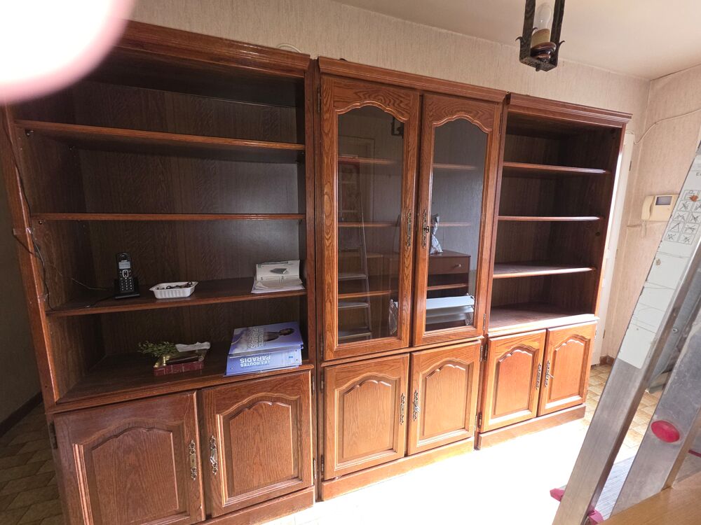 biblioth&egrave;que trois &eacute;l&eacute;ments en bois brut. ) Meubles