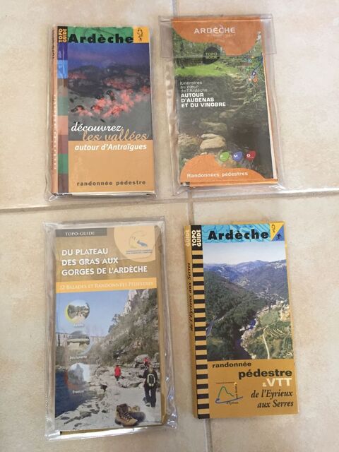 5 topos guides de randonn�es en Ard�che 5 N�mes (30)