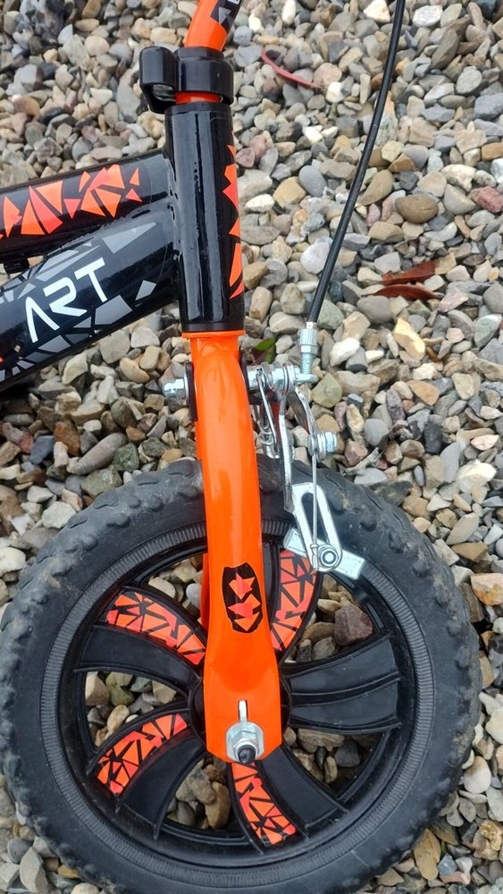 V&eacute;lo enfant VELO CYCLE BICYCLETTE Vélos