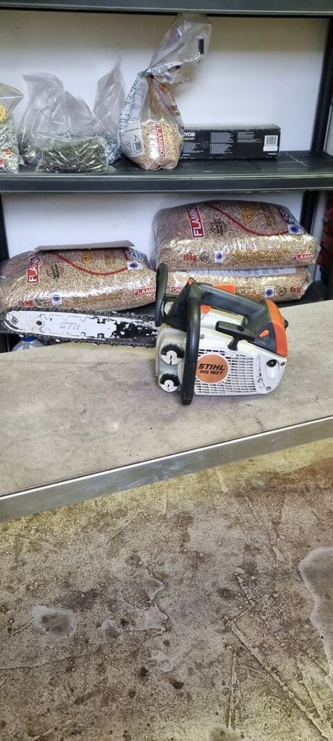Tron�onneuse elagueuse stihl ms 192T 180 Meaux (77)