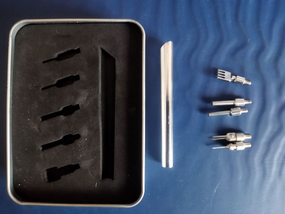
Lamptron Outil de modding MT-1 ? argent Matériel informatique