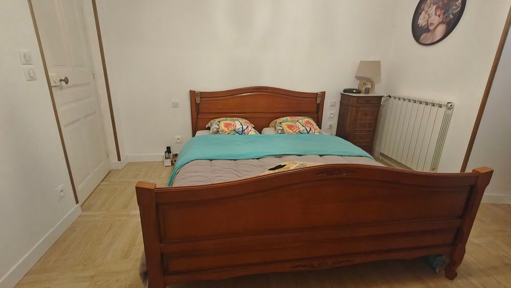 Lit double sommier ajustable &eacute;lectrique Meubles