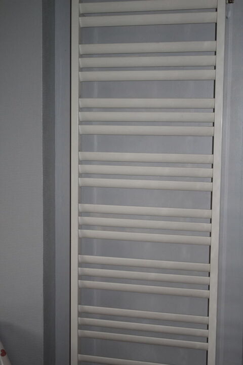 Radiateur sèche-serviette 79 Crolles (38)
