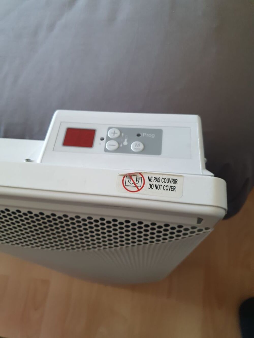 Radiateur rayonnant vertical 1000W Bricolage