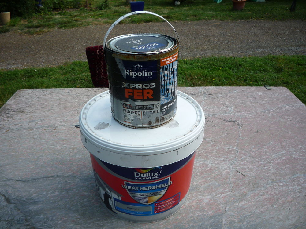 Peinture Ripolin gris anthracite/Dulux Valentine titanium Bricolage
