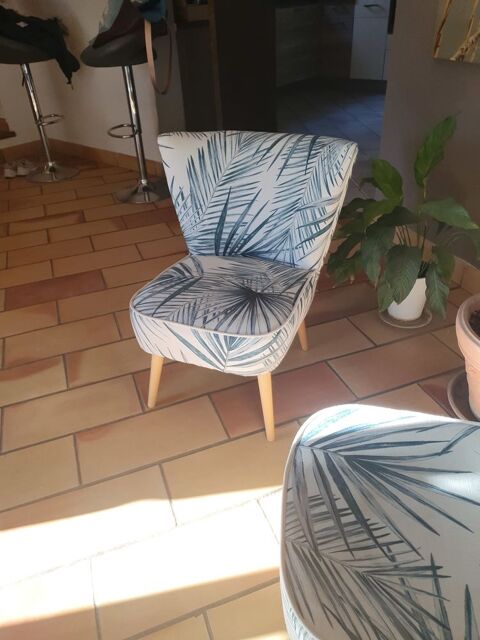 Fauteuil pied bois 100 Saint-Étienne-des-Sorts (30)