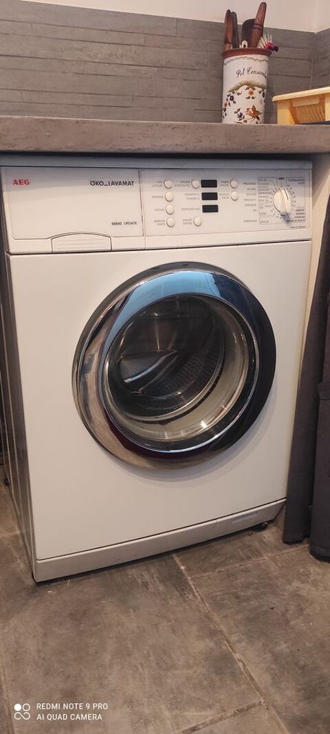 LAVE LINGE AEG 8840 5 KG 150 Marseille 8 (13)