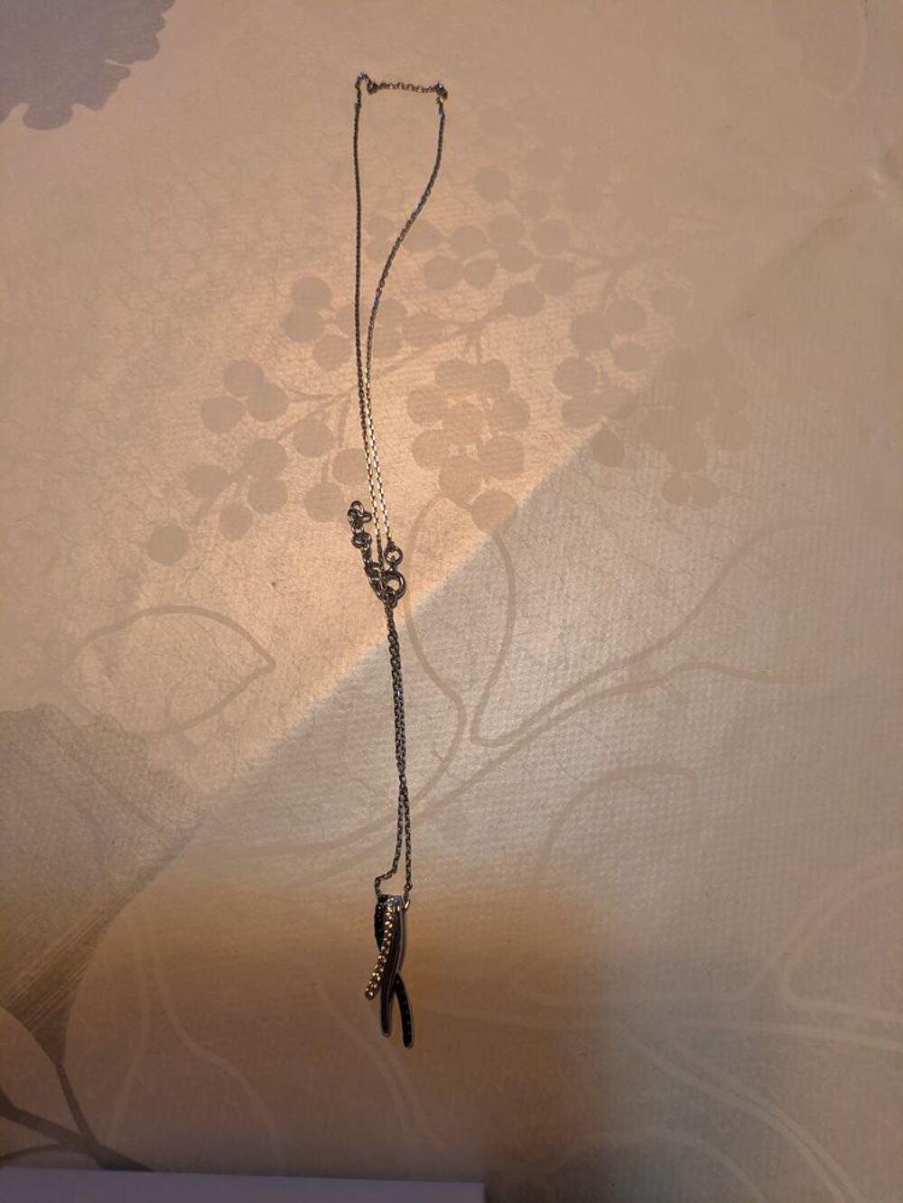 Collier et boucles d oreilles Bijoux et montres
