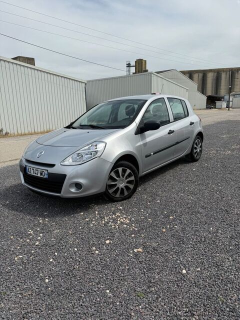 Renault clio iii dCi 70 115g eco2 20th