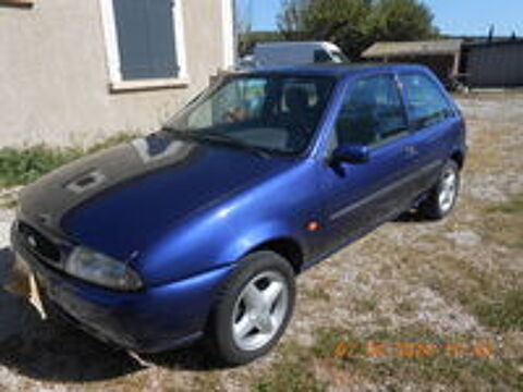 Fiesta 1.2i Zetec 1999 occasion 84800 L'Isle-sur-la-Sorgue