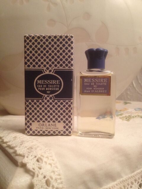 Miniature de parfum 11 Vincennes (94)