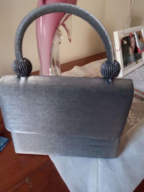 sac minelli Limours (91)