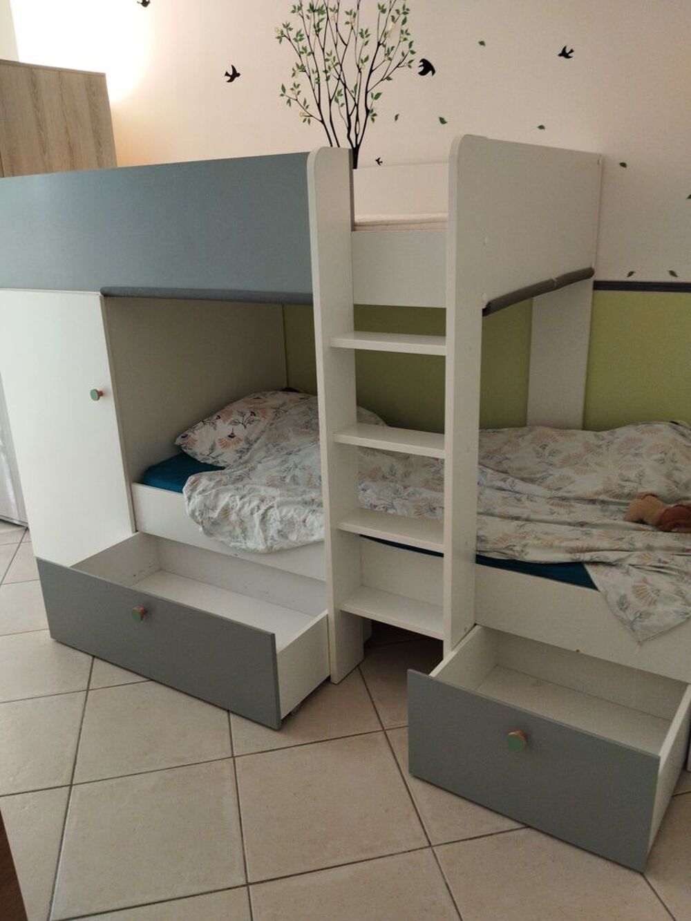 FAIRE OFFRE -LITS SUPERPOSES ARMOIRE INTEGREE+TIROIRS Mobilier enfants
