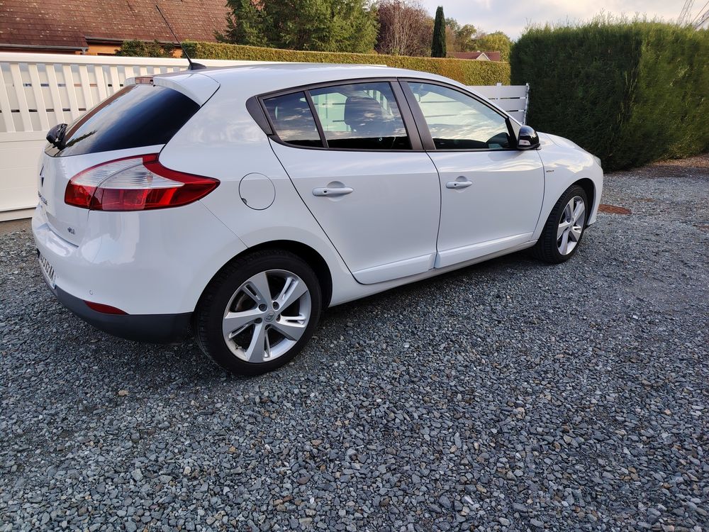 M&eacute;gane III dCi 110 FAP Energy eco2 Limited 2014 occasion 90000 Belfort