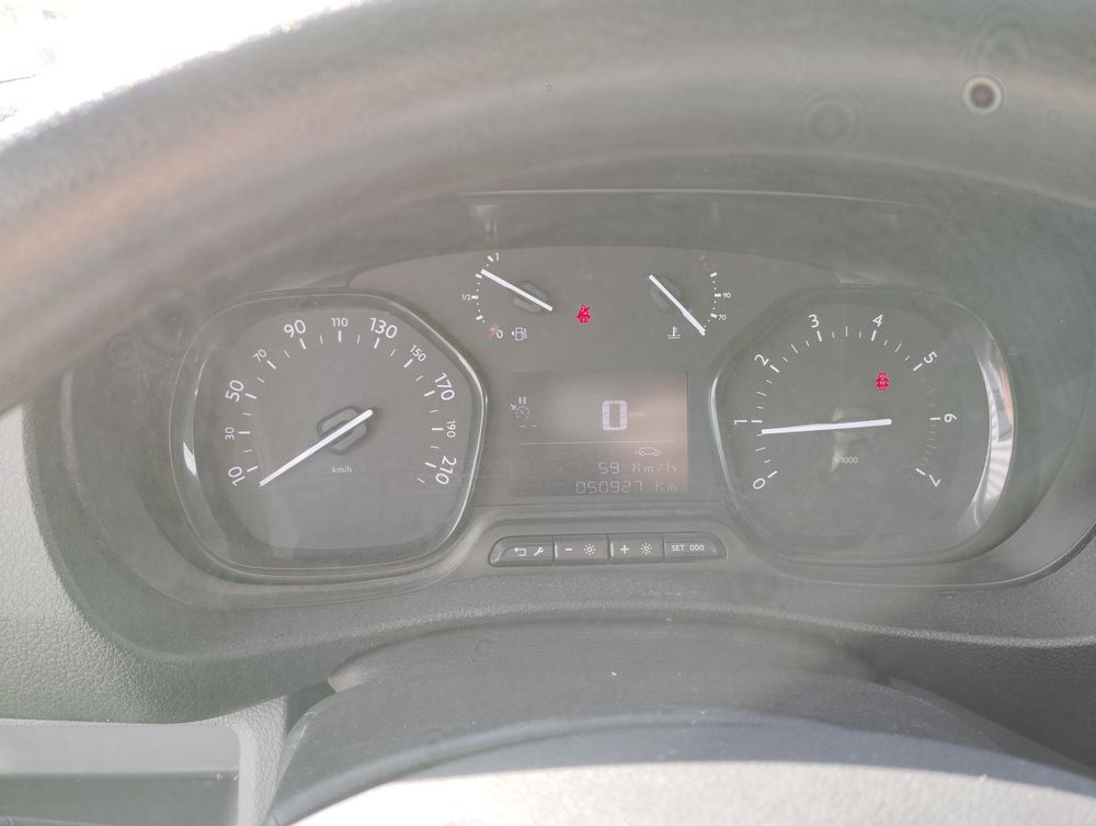 Vivaro VIVARO FGN TAILLE M BLUEHDI 120 S&S BVM6 PACK BUSINESS 2022 occasion 59820 Gravelines