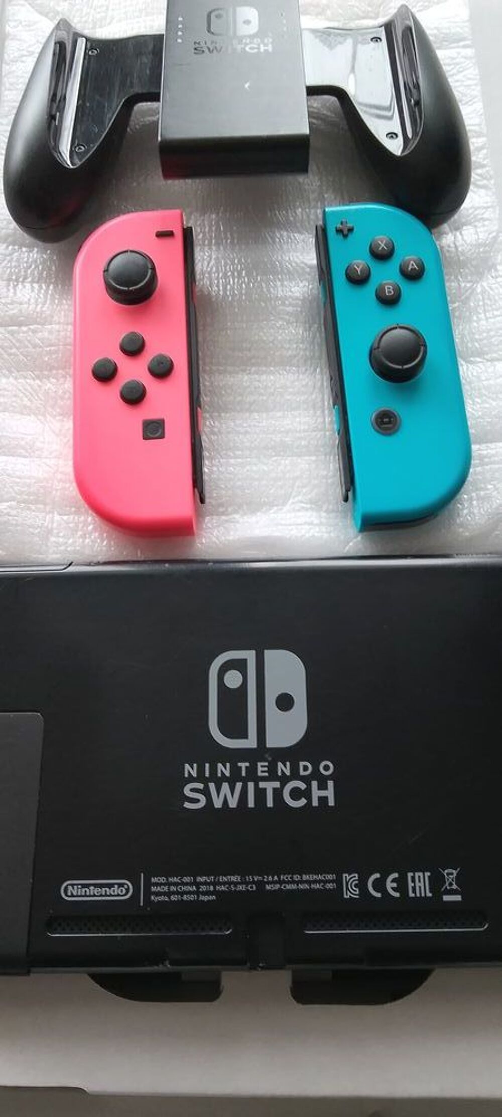 Nintendo switch v1 picofly 256 gb avec 18 jeux Consoles et jeux vidéos