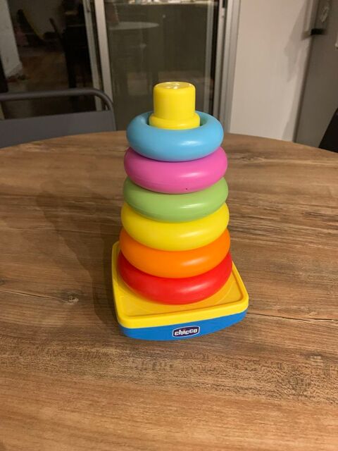 Jouet b�b�  Chicco  \'\' Pyramide anneaux \'\' 6 Saleilles (66)