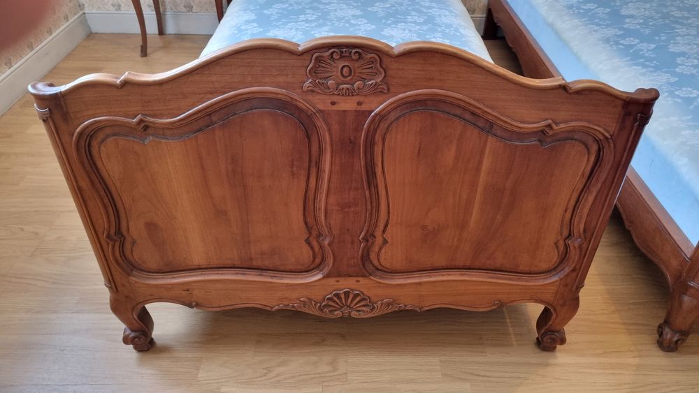 2 Lits Louis XV + sommiers Meubles