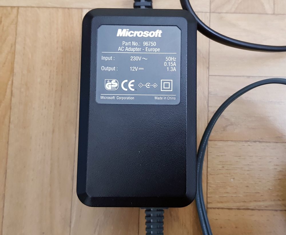 Alimentation 12 V Microsoft 96750 Matériel informatique