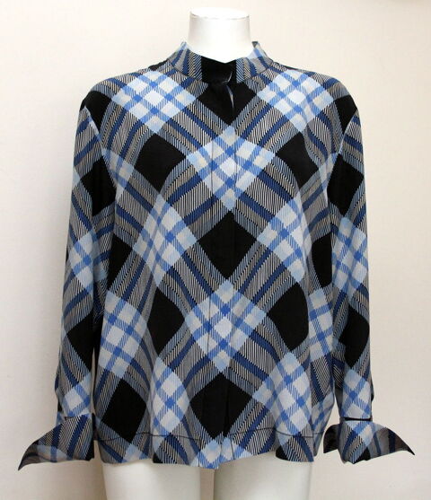 Top soie DIANE VON FURSTENBERG T.XL soit 41/42 Fr 80 Issy-les-Moulineaux (92)