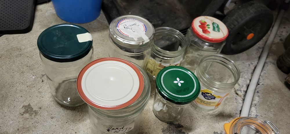 Plusieurs bocaux de dimensions diff&eacute;rentes Cuisine