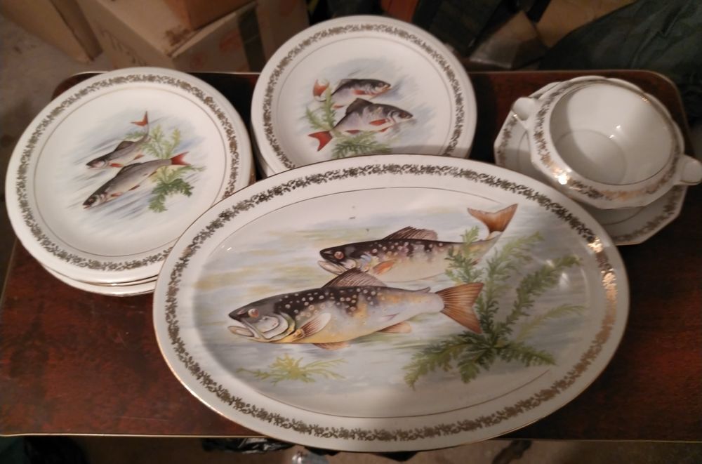 Service &agrave; poissons en Porcelaine de Limoges 