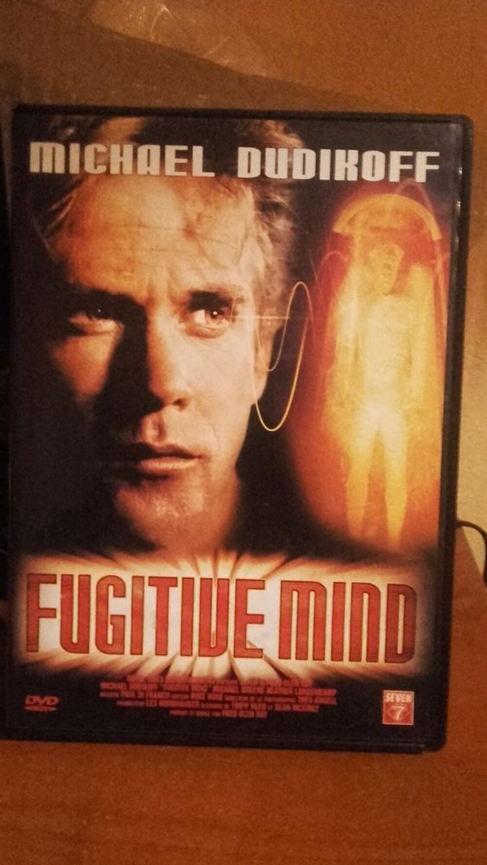 DVD 
Ring of steel.
Fugitive mind DVD et blu-ray