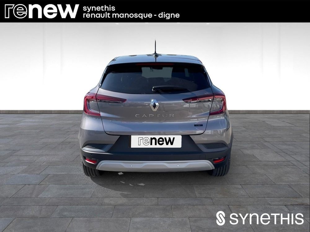 Captur E-Tech full hybrid 145 Evolution 2023 occasion 04100 Manosque