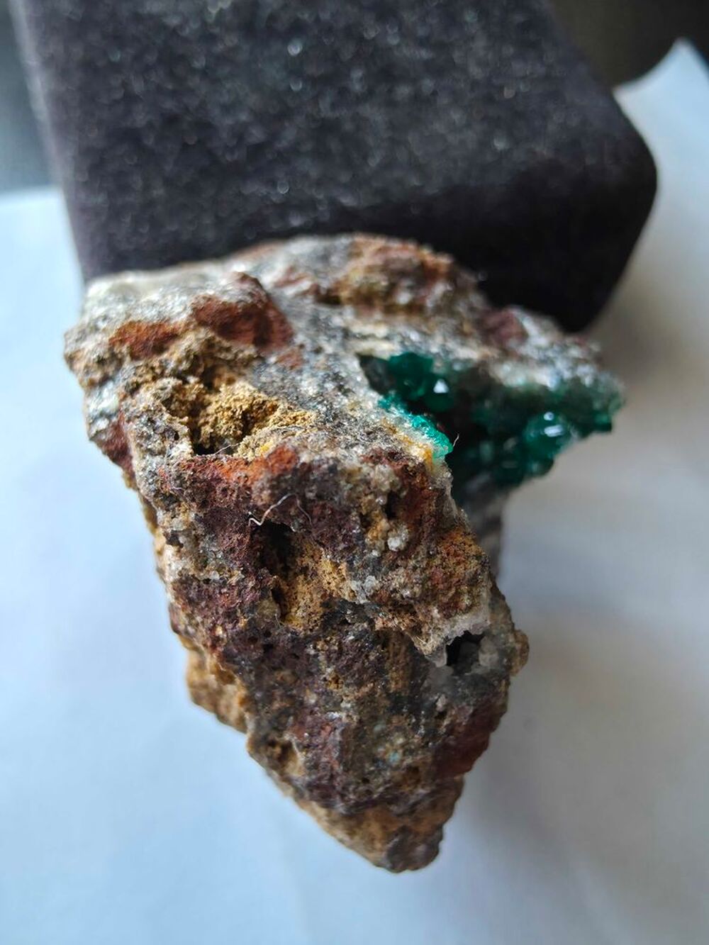 Dioptase brute sur Gangue-Min&eacute;ral de Collection Katanga (30g) 