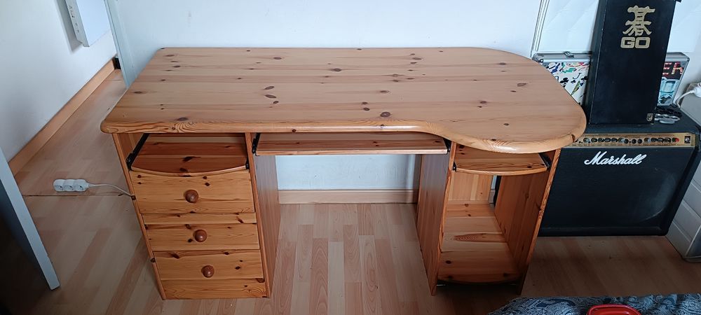 Bureau en pin massif Meubles