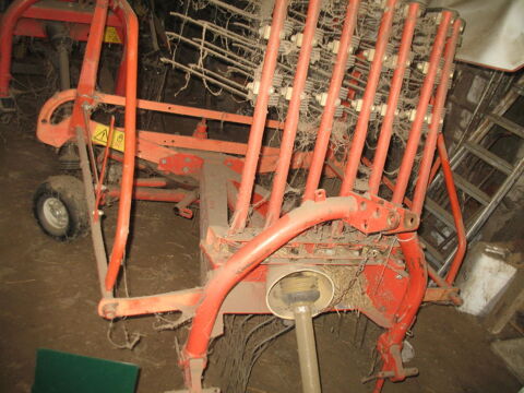 Andaineur vicon 3000 33220 Saint-andr-et-appelles