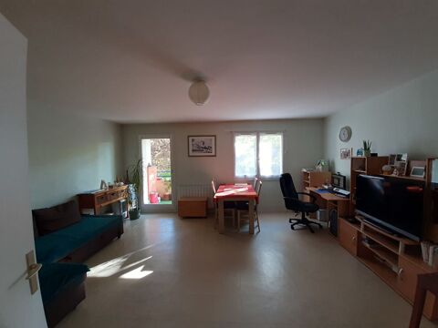   APPARTEMENT 3 PIECES CUISINE SALLE DEBAIN WC Appartement - 3 pi�ce(s) - 68 m�