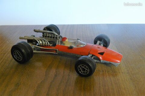 FERRARI F1 - Politoys - �ch. 1/32e ART. F2 - Made in Italy 12 Argenteuil (95)