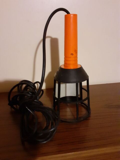 Lampe Baladeuse  75W 12 Thorign�-Fouillard (35)