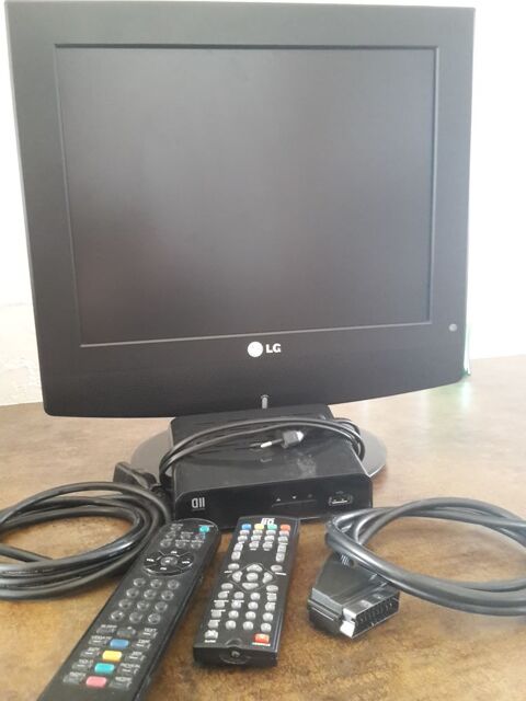 TV LG + décodeur TNT + télécommandes + câbles 40 Toulouse (31)