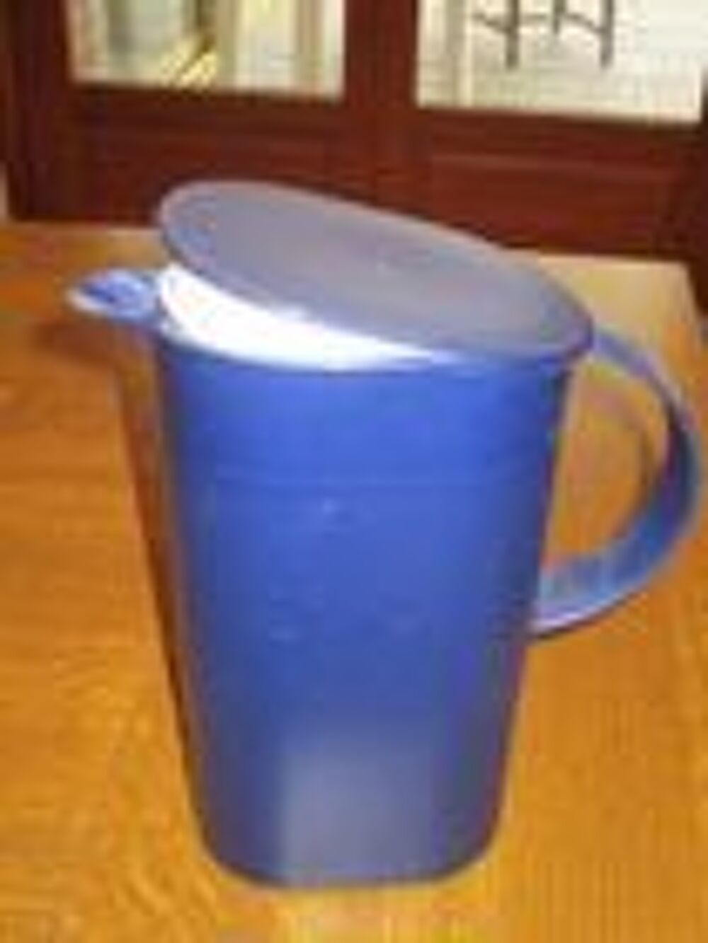 Pichet tupperware bleu neuf Décoration