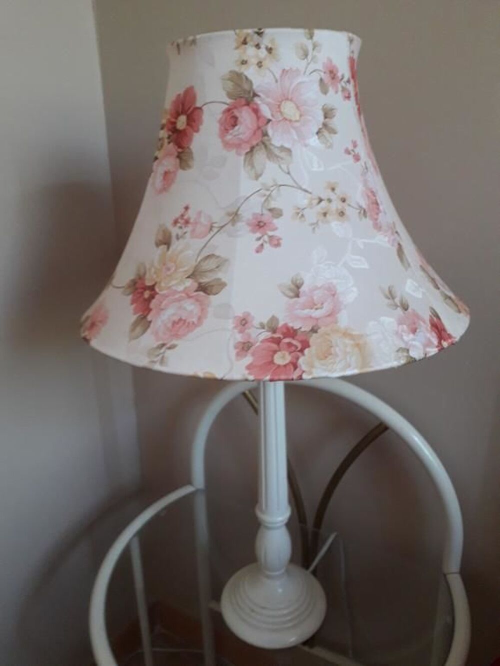 LAMPE A POSER STYLE ROMANTIQUE Décoration
