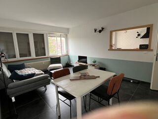  Appartement à louer 2 pièces 50 m²