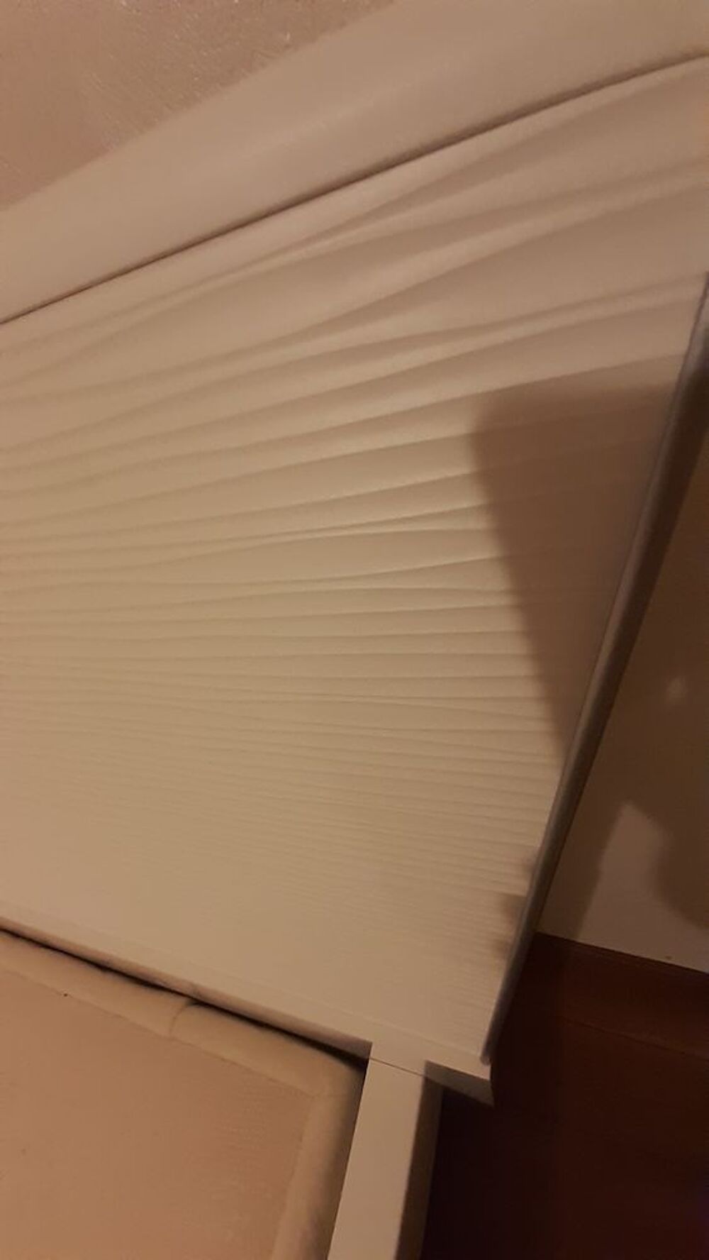BOIS DE LIT BLANC Meubles