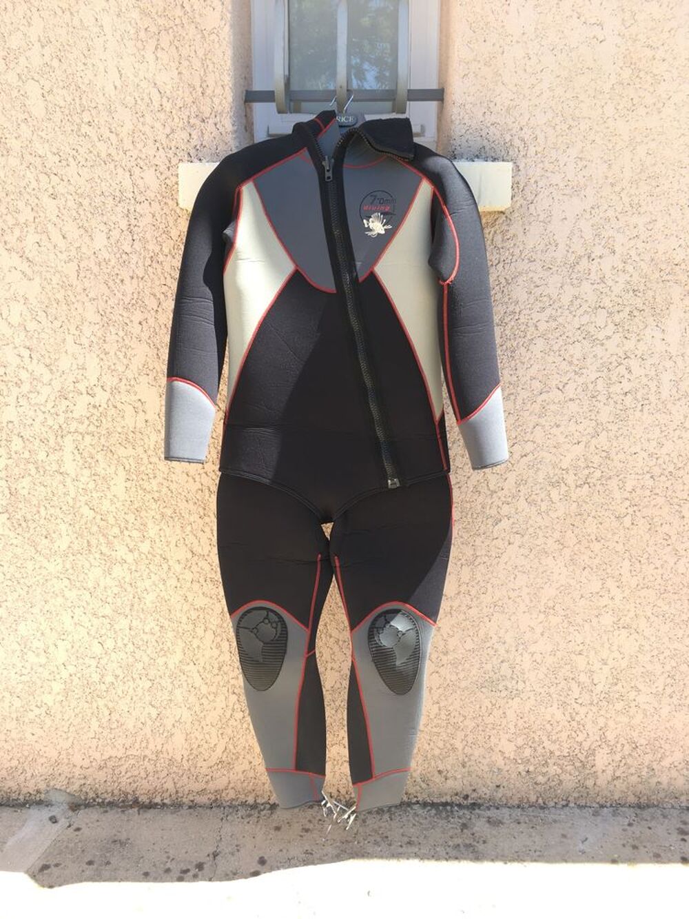 COMBINAISON DE PLONGE Sports