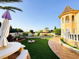  Villa � vendre 7 pi�ces 510 m� Santa pola