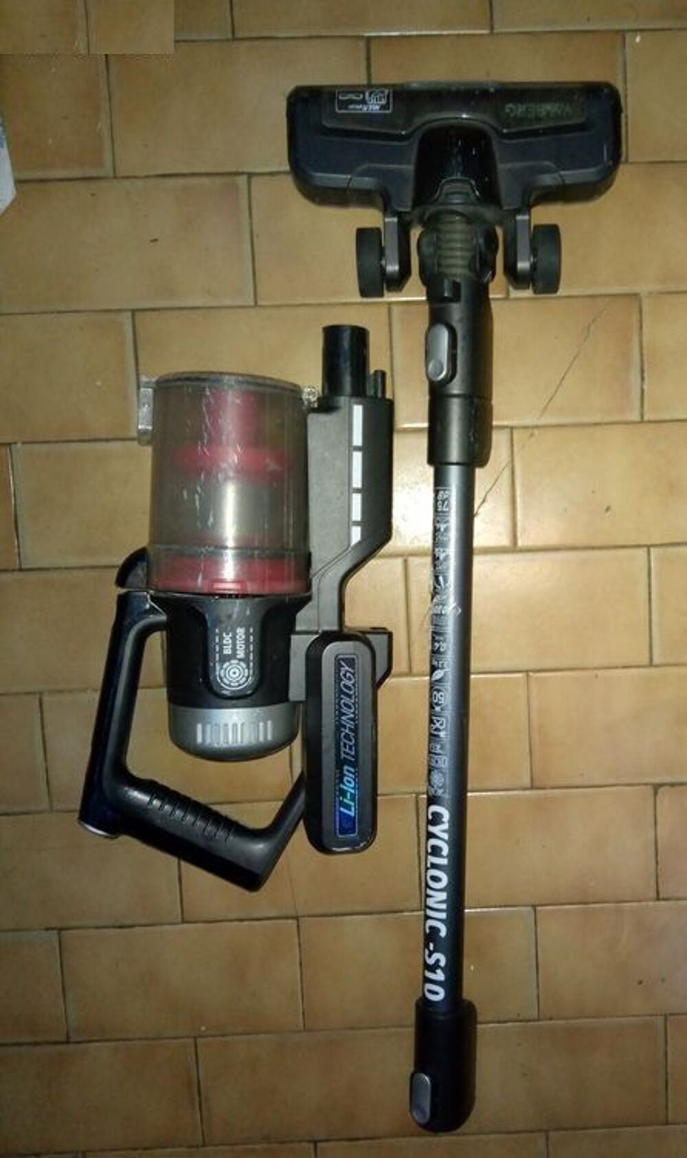 Aspirateur valberg cyclonic S10 : pi&egrave;ces d&eacute;tach&eacute;es Electrom�nager