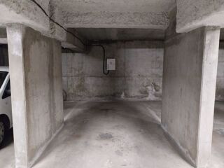  Parking / Garage � louer 12 m�