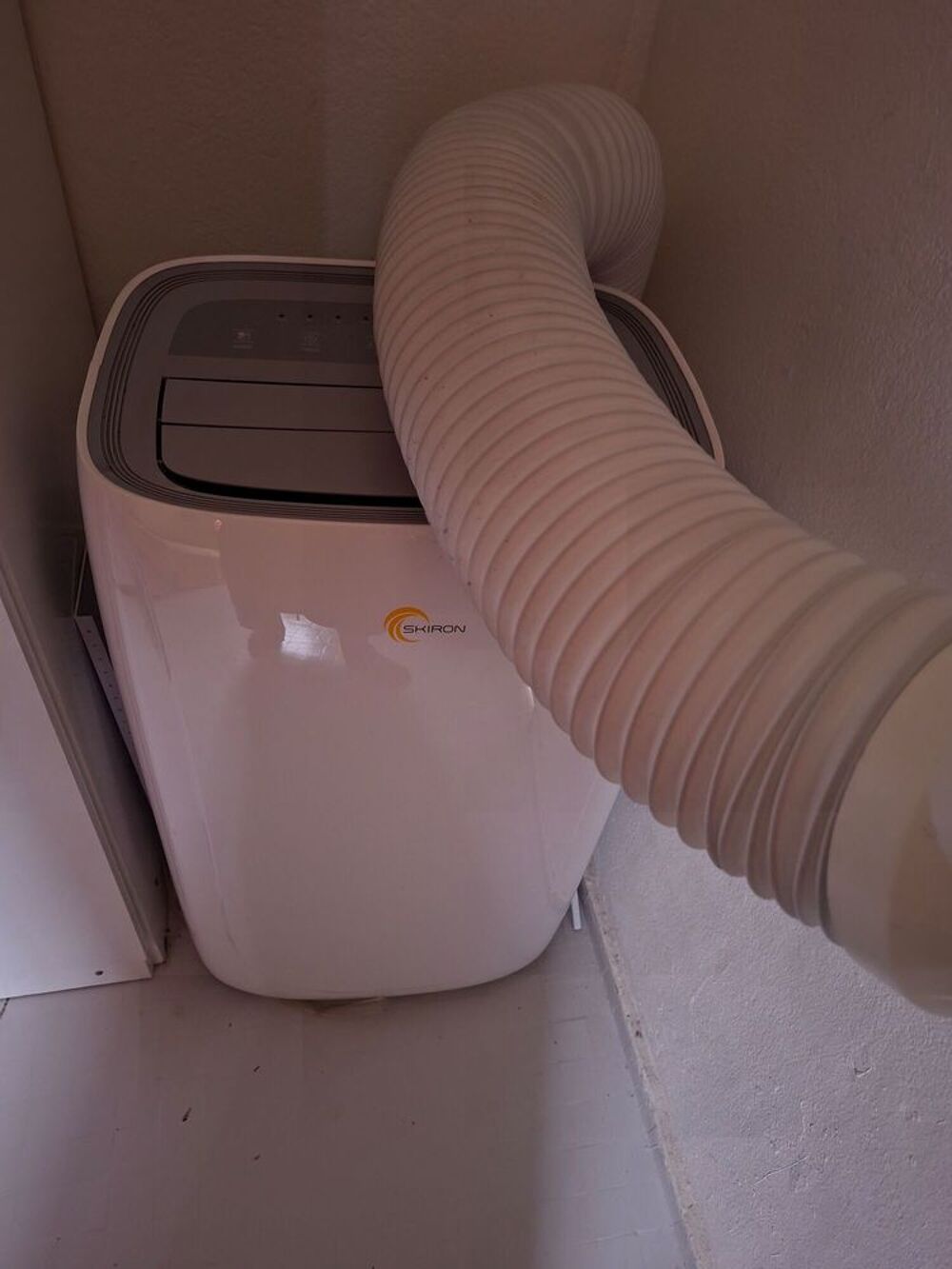 Climatiseur mobile local Skiron - 
Electrom�nager