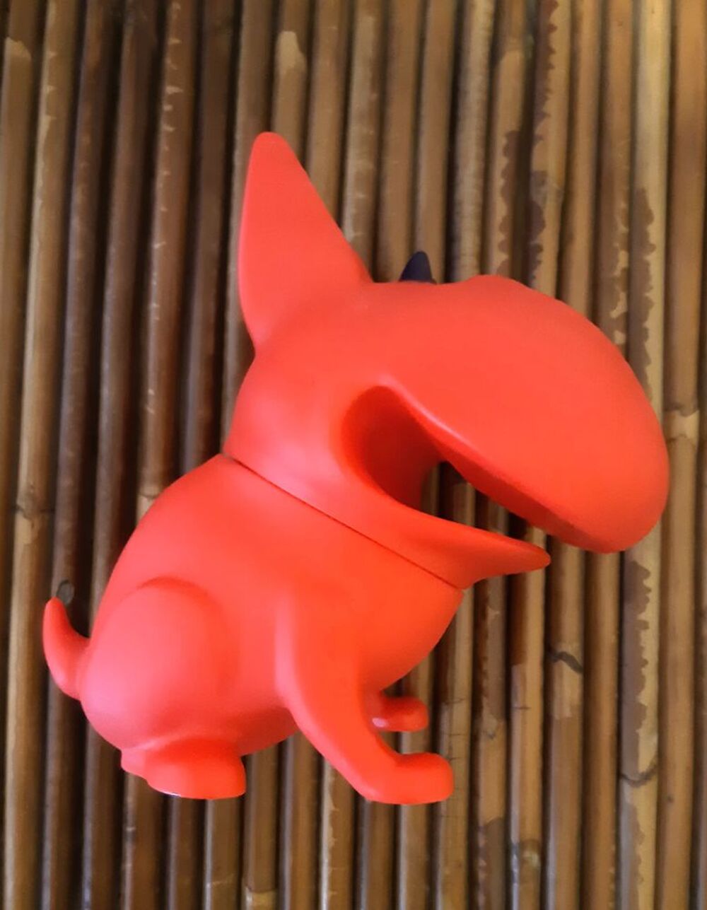 Tirelire rouge Décoration