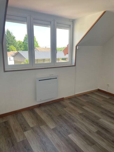  Maison � louer 4 pi�ces 80 m� Saint-�tienne-du-vauvray