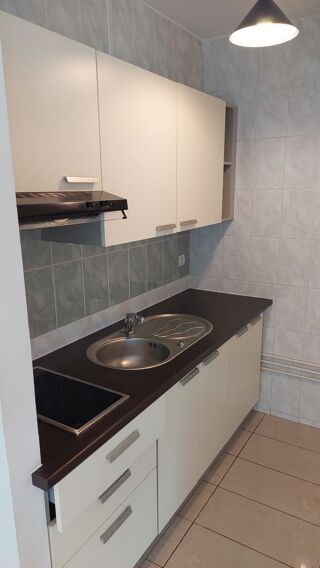  Appartement � louer 1 pi�ce 39 m� Saint-denis