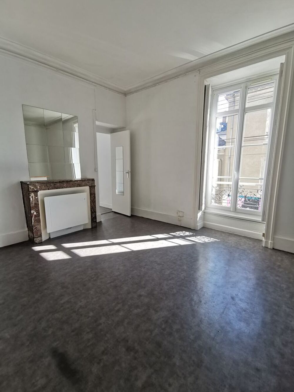 Location Appartement T2 rue Baron ensoleillé Ecole LISAA Nantes